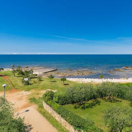 Mira-2 By Interhome Apartmán Umag