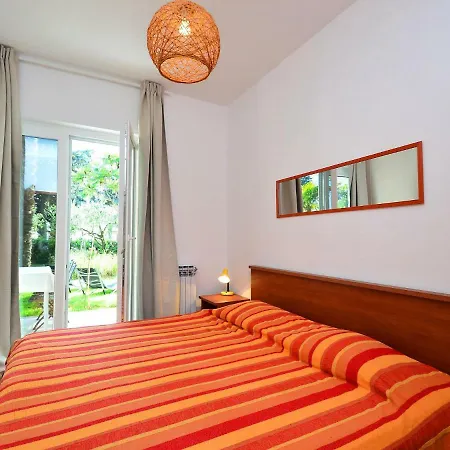 Apartmán Mira-2 By Interhome Umag